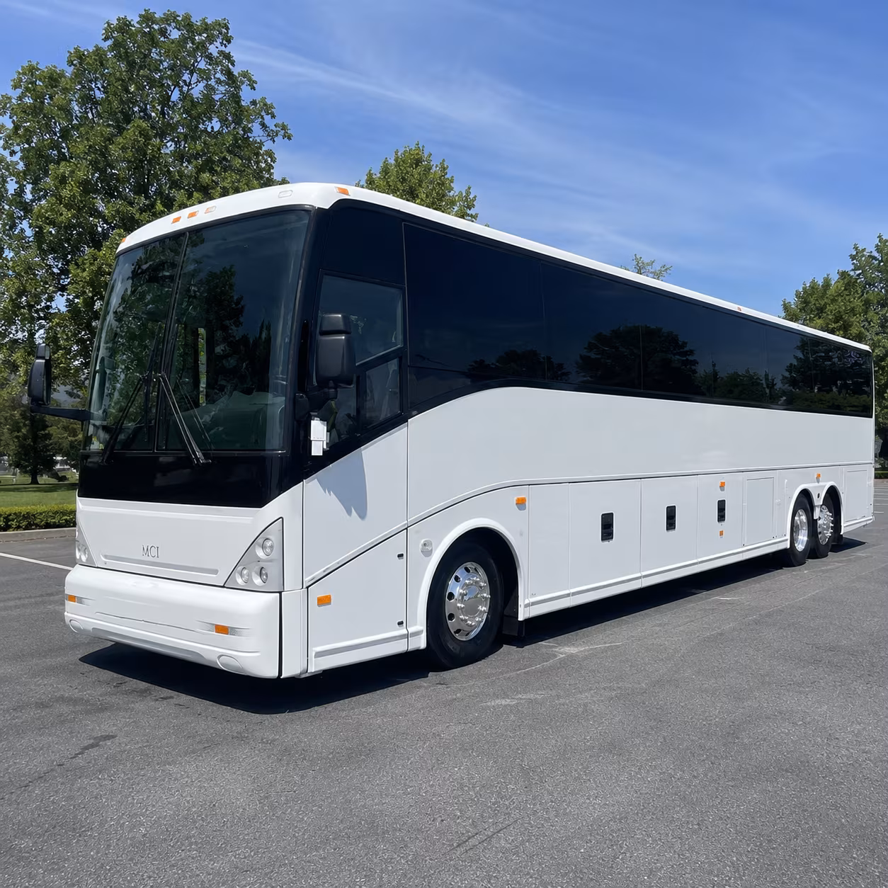 multi day charter bus packages for amarillo groups going the distance